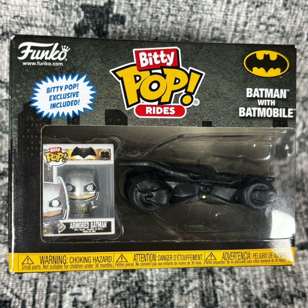 Funko Bitty POP! Rides DC Comics Armored‎ Batman with Batmobile! - Picture 2 of 7
